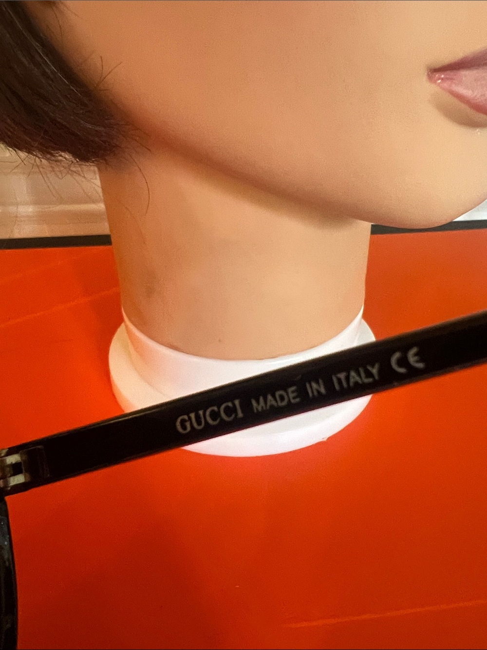 AUTH. Gucci Black Frame Sunglasses with Purple Gradient Lenses - Picture 4 of 6